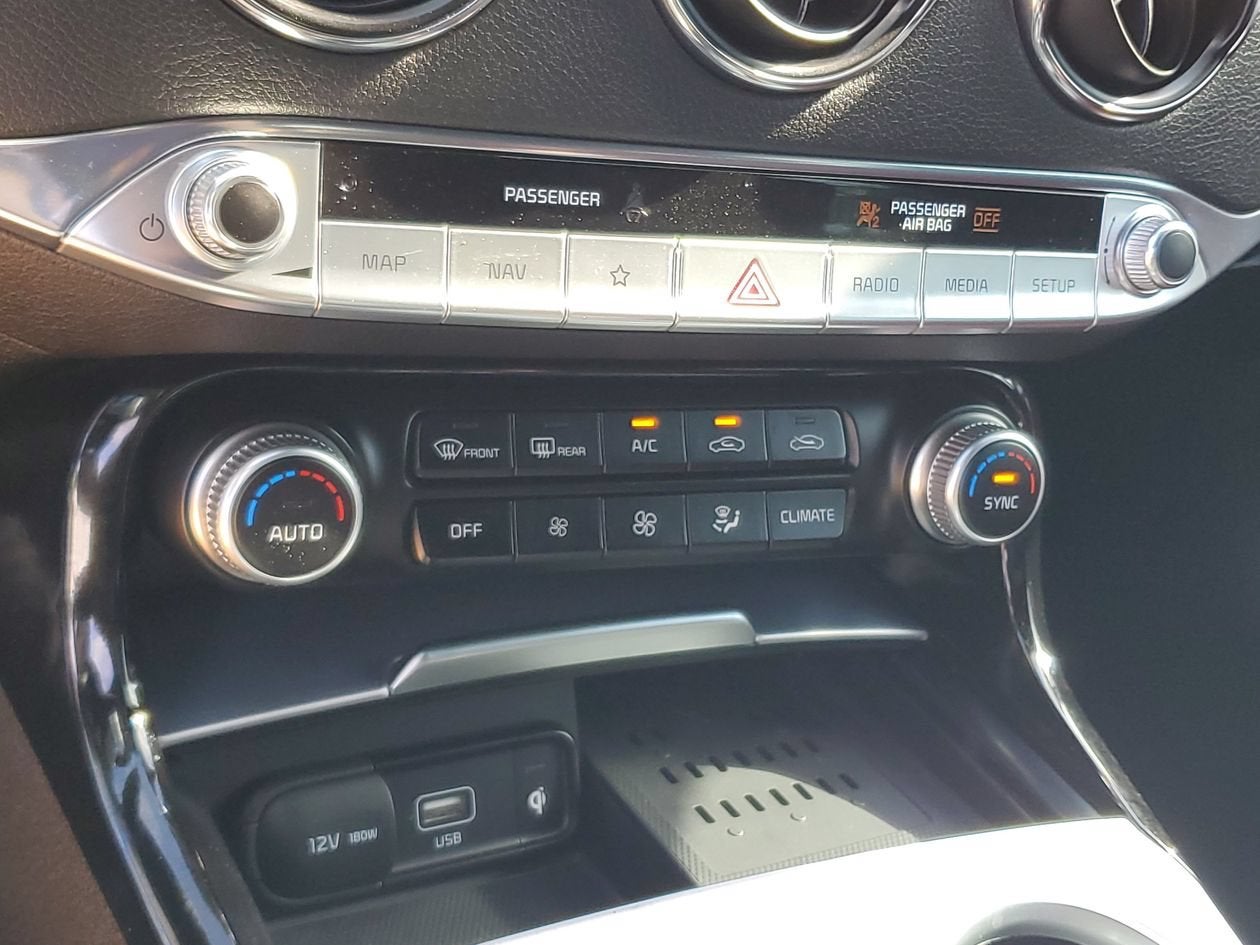 2022 Kia Stinger GT1