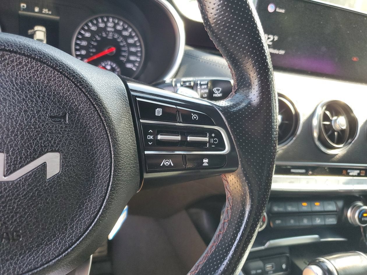 2022 Kia Stinger GT1