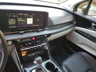 2023 Kia Carnival SX