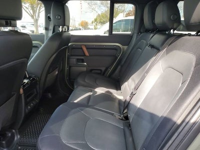 2023 Land Rover Defender X-Dynamic SE