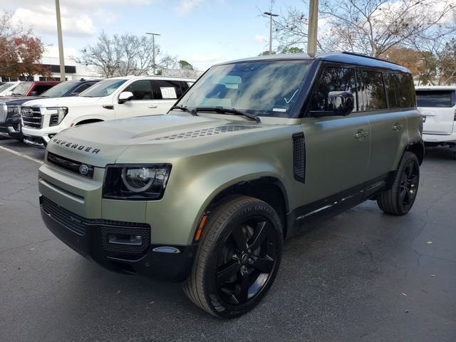 2023 Land Rover Defender X-Dynamic SE