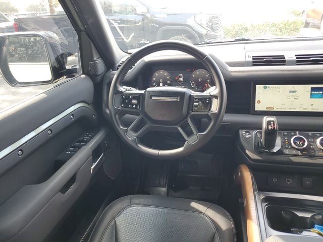 2023 Land Rover Defender X-Dynamic SE