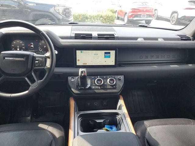 2023 Land Rover Defender X-Dynamic SE