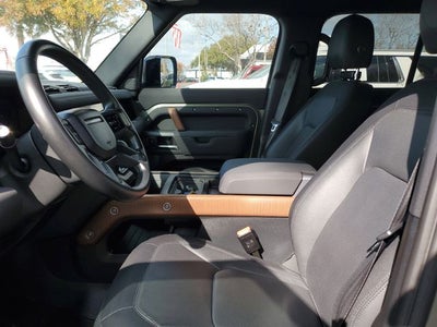 2023 Land Rover Defender X-Dynamic SE