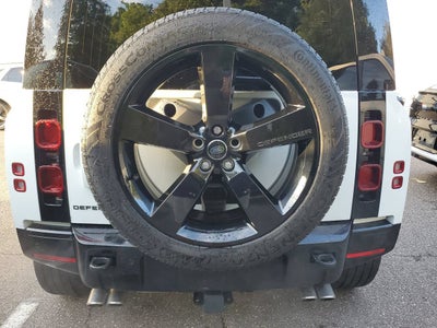 2025 Land Rover Defender X-Dynamic SE
