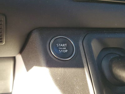 2025 Land Rover Defender X-Dynamic SE