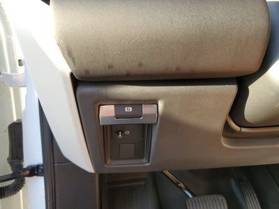 2025 Land Rover Defender X-Dynamic SE