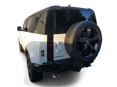 2025 Land Rover Defender X-Dynamic SE