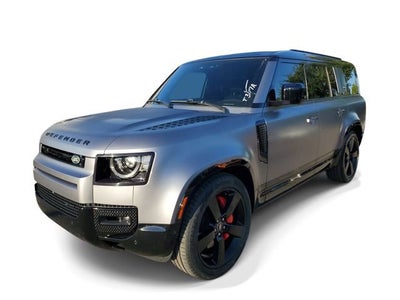 2023 Land Rover Defender 130 X-Dynamic SE