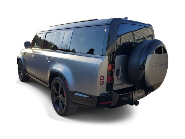 2023 Land Rover Defender 130 X-Dynamic SE