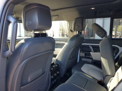 2023 Land Rover Defender X-Dynamic SE