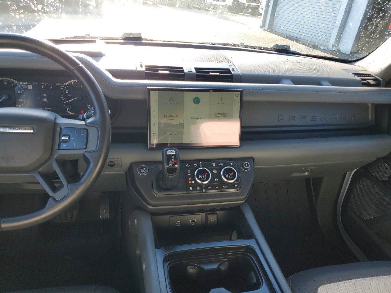 2023 Land Rover Defender X-Dynamic SE