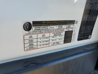 2023 Land Rover Defender X-Dynamic SE