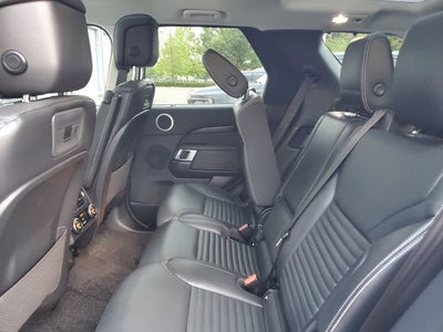 2024 Land Rover Discovery S