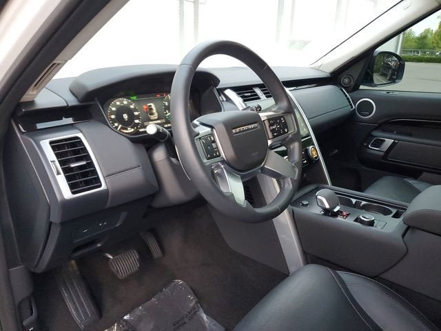 2024 Land Rover Discovery S