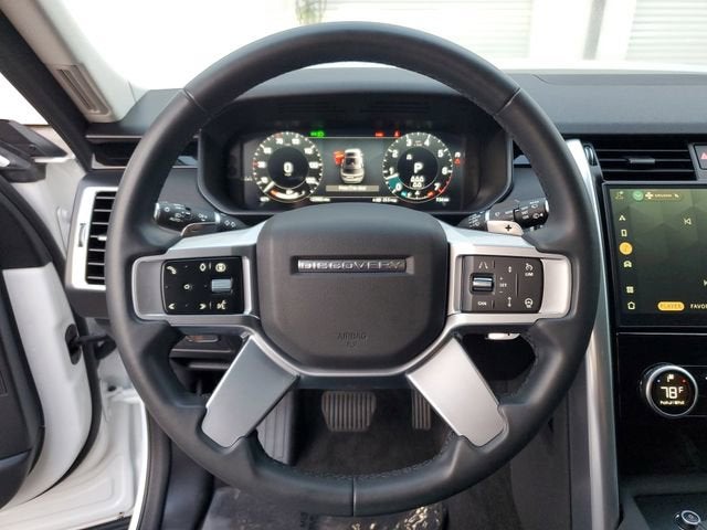 2024 Land Rover Discovery S