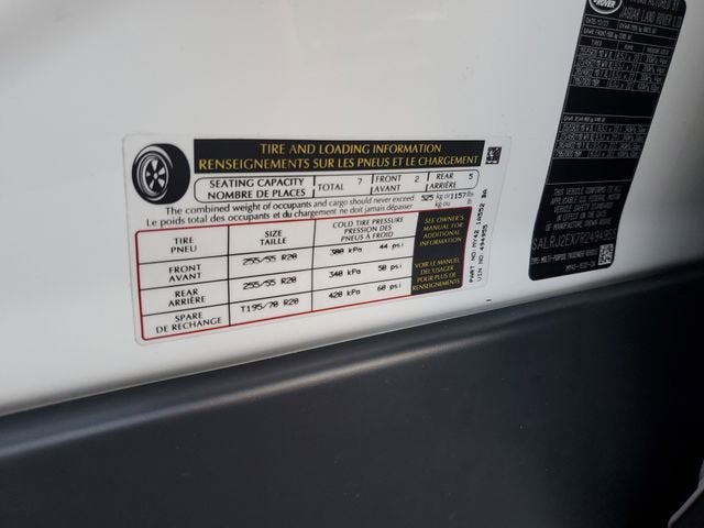 2024 Land Rover Discovery S