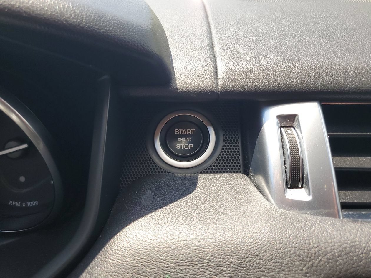 2017 Land Rover Range Rover Sport SE