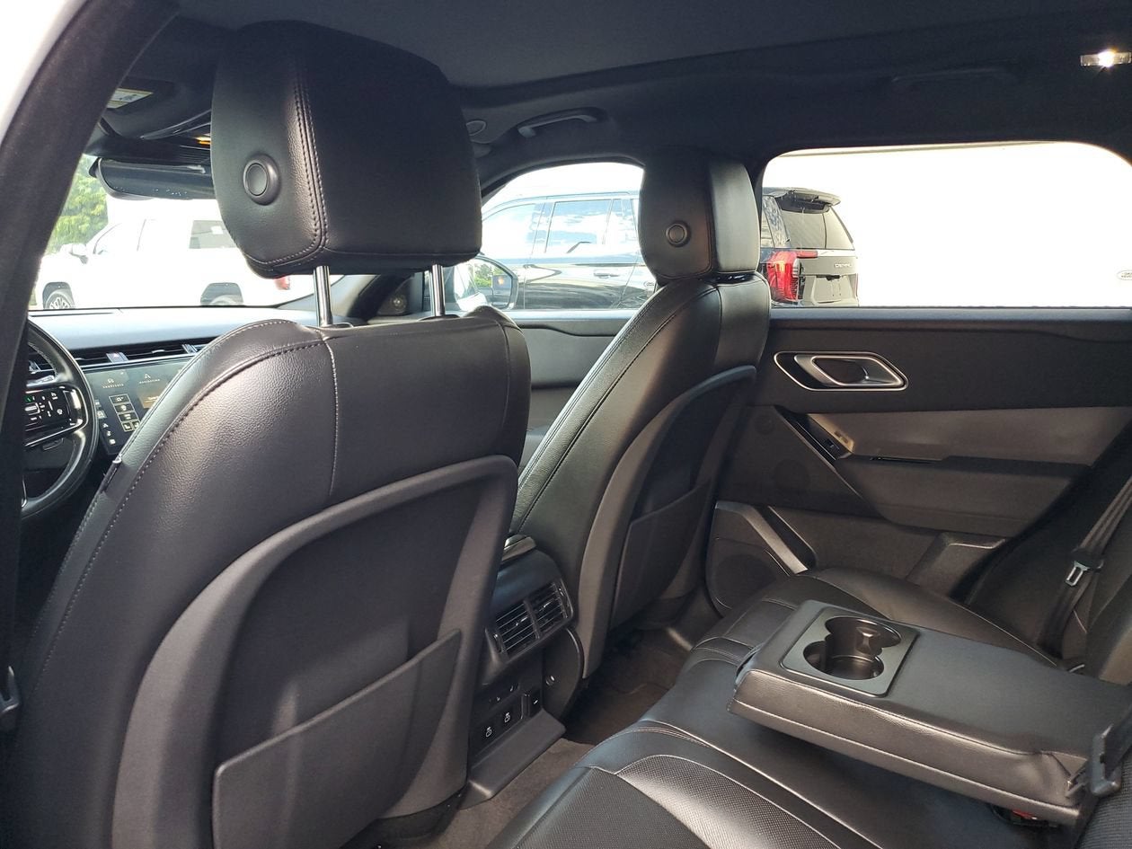 2025 Land Rover Range Rover Velar Dynamic SE