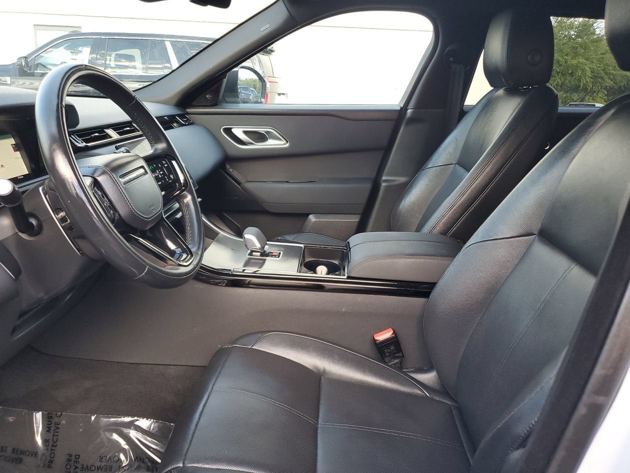 2025 Land Rover Range Rover Velar Dynamic SE