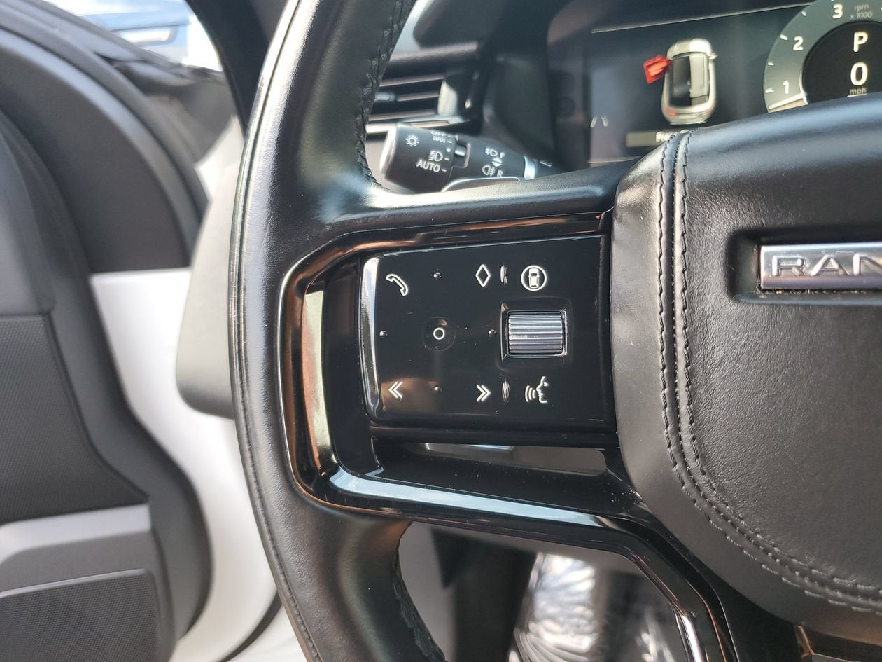 2025 Land Rover Range Rover Velar Dynamic SE