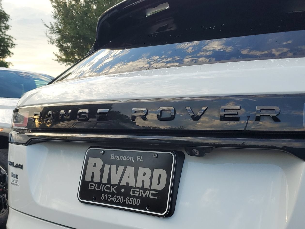 2025 Land Rover Range Rover Velar Dynamic SE