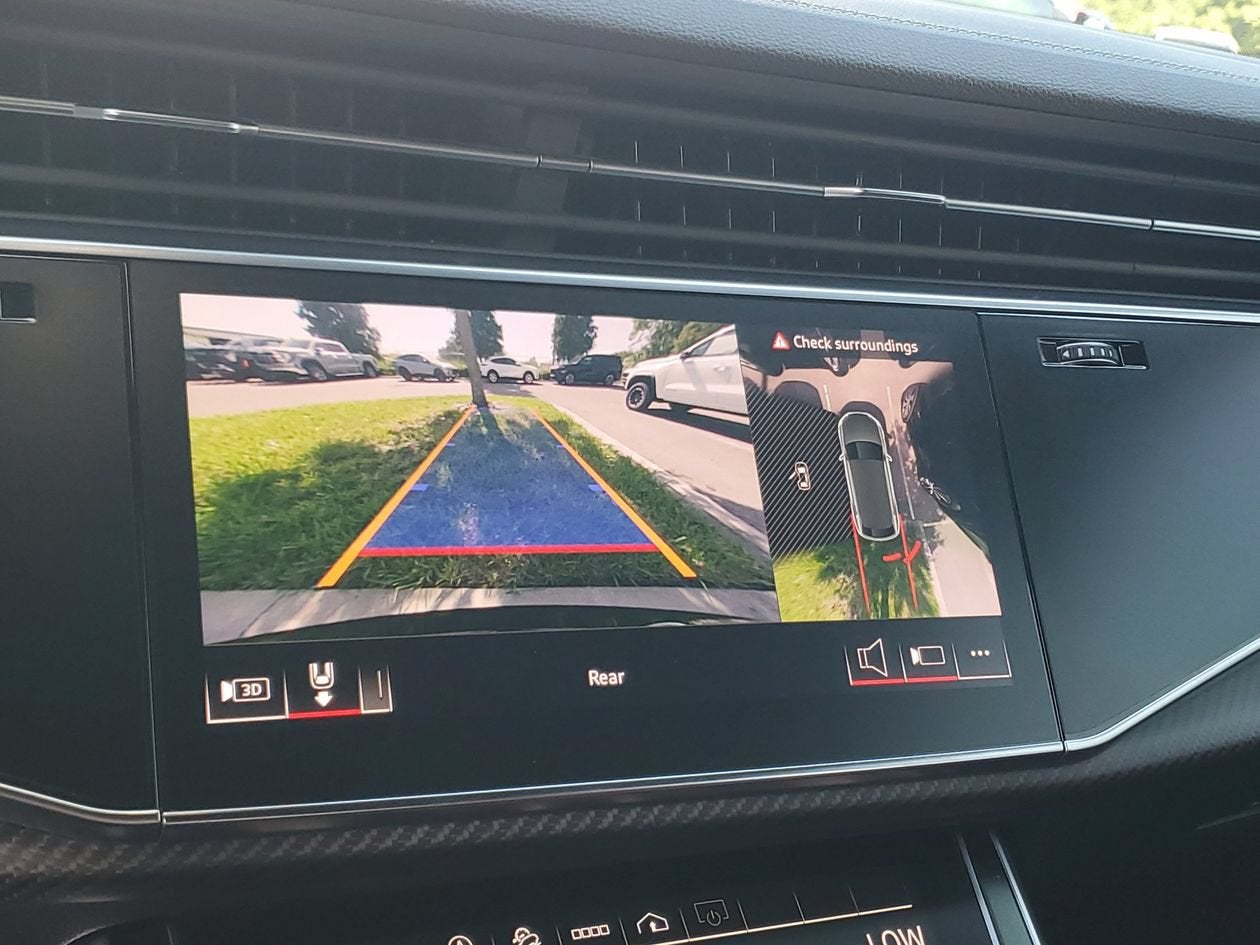 2024 Audi SQ8 Premium Plus