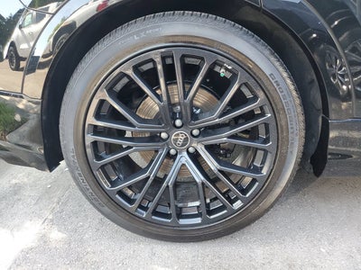 2024 Audi SQ8 Premium Plus