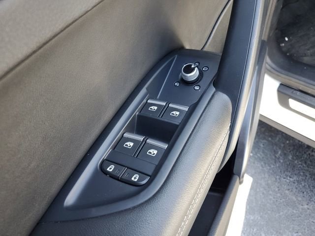 2022 Audi Q5 S line Premium Plus