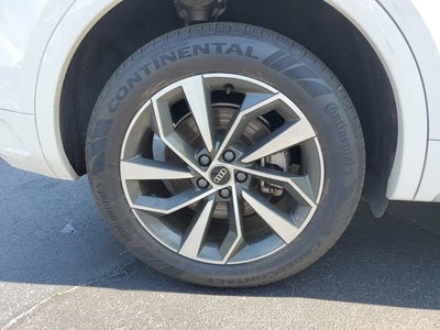 2022 Audi Q5 S line Premium Plus