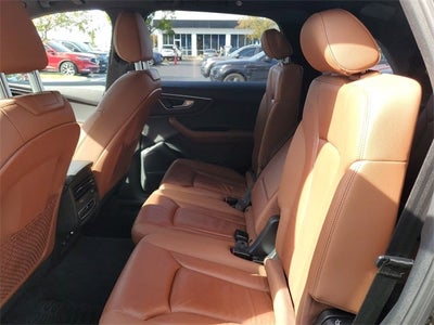 2021 Audi Q7 Premium Plus
