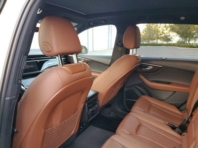 2021 Audi Q7 Premium Plus