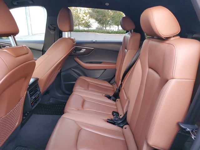 2021 Audi Q7 Premium Plus