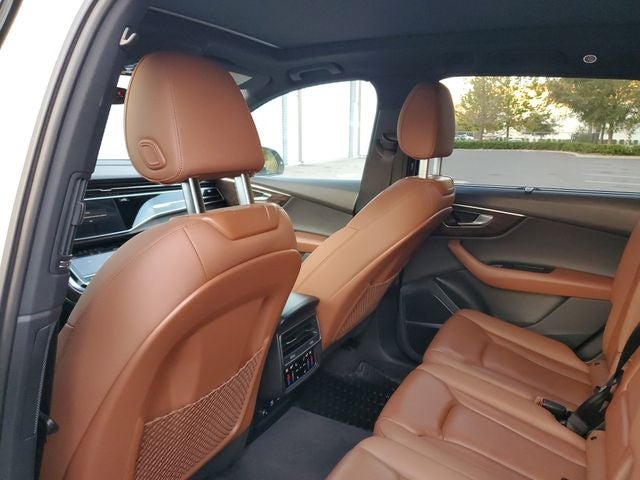 2021 Audi Q7 Premium Plus