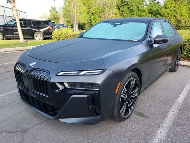 2024 BMW 740i 740i