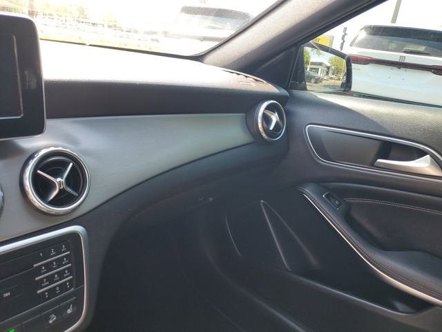 2016 Mercedes-Benz GLA 250 4MATIC®