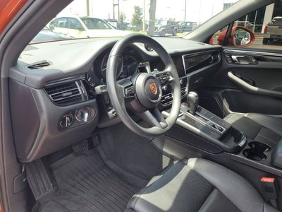 2025 Porsche Macan 4DR AWD