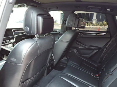 2025 Porsche Macan 4DR AWD
