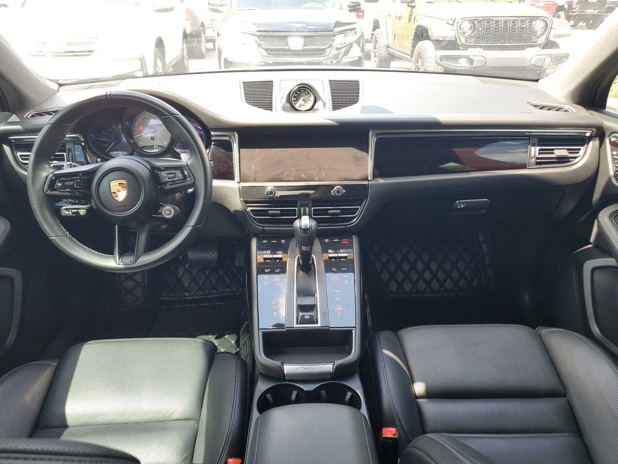 2024 Porsche Macan S