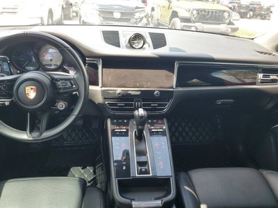 2024 Porsche Macan S