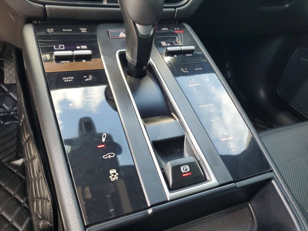 2024 Porsche Macan S