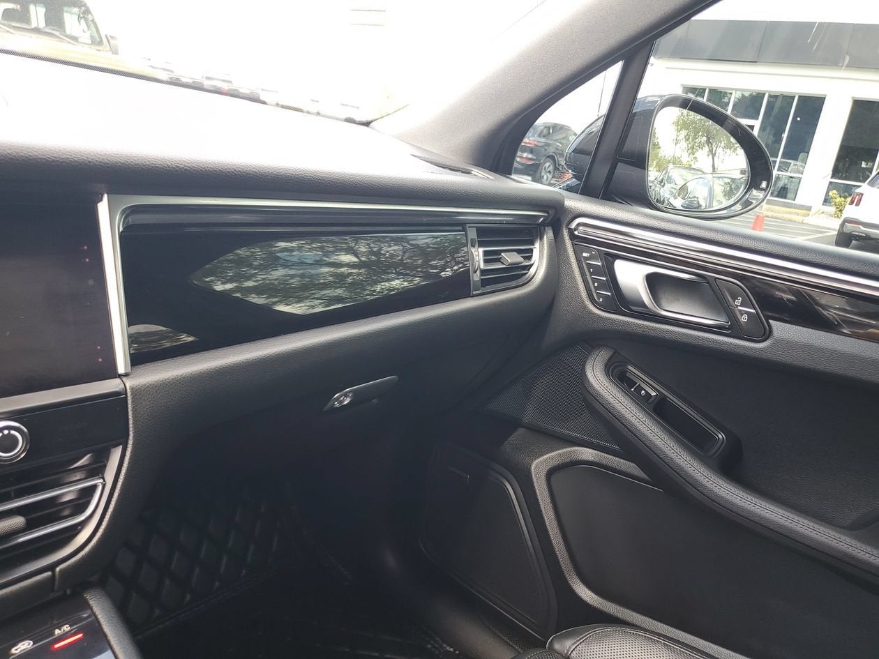 2024 Porsche Macan S