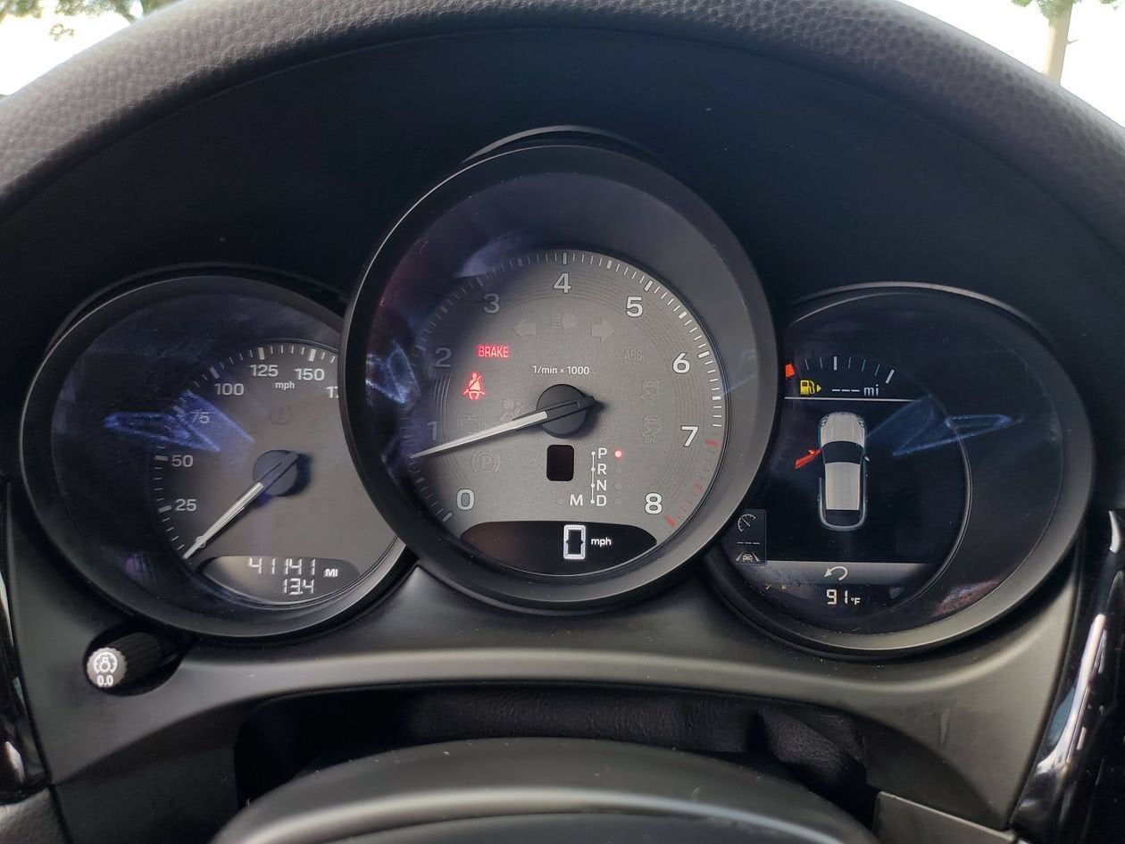 2024 Porsche Macan S