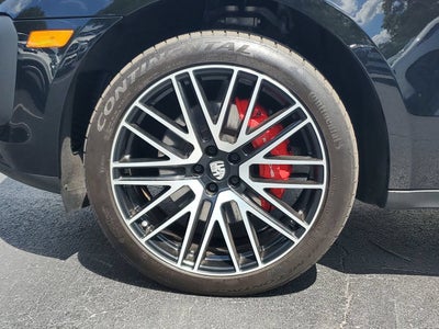2024 Porsche Macan S