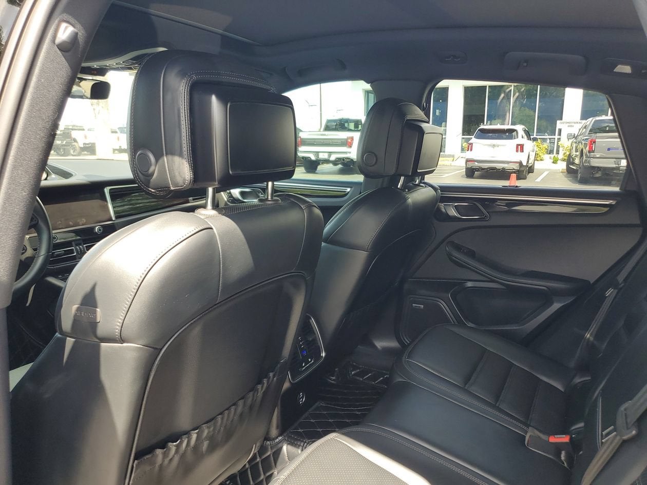 2024 Porsche Macan S