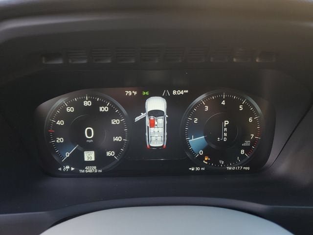 2021 Volvo XC90 Momentum