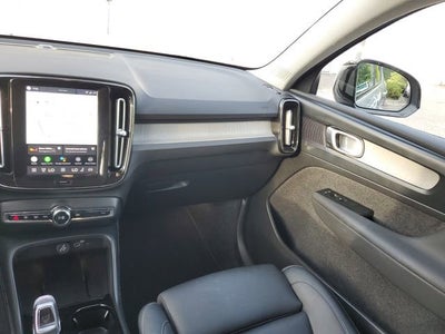 2026 Volvo XC40 Plus