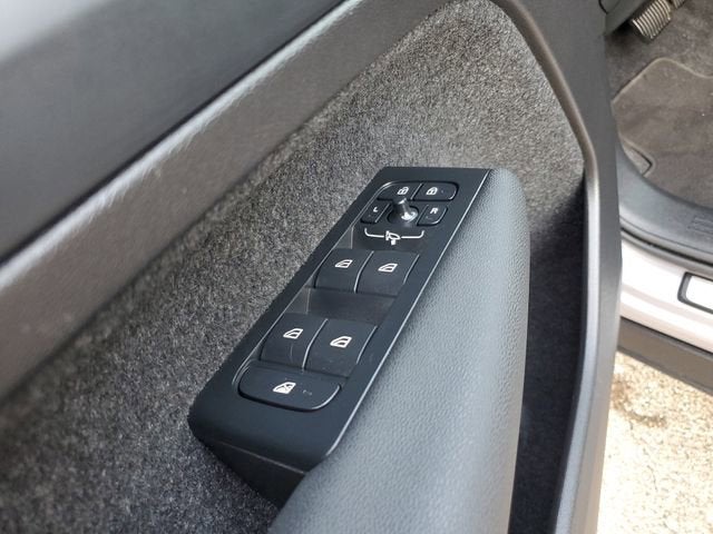 2026 Volvo XC40 Plus