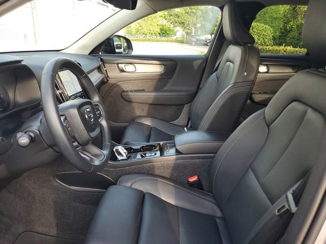 2026 Volvo XC40 Plus