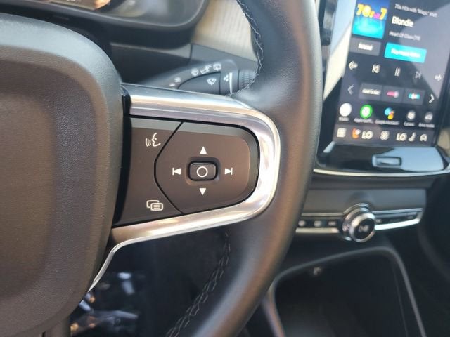 2026 Volvo XC40 Plus